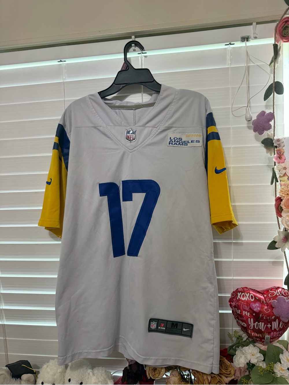 Los Angeles Rams #17 Nacua Football Jersey (Read Desc)